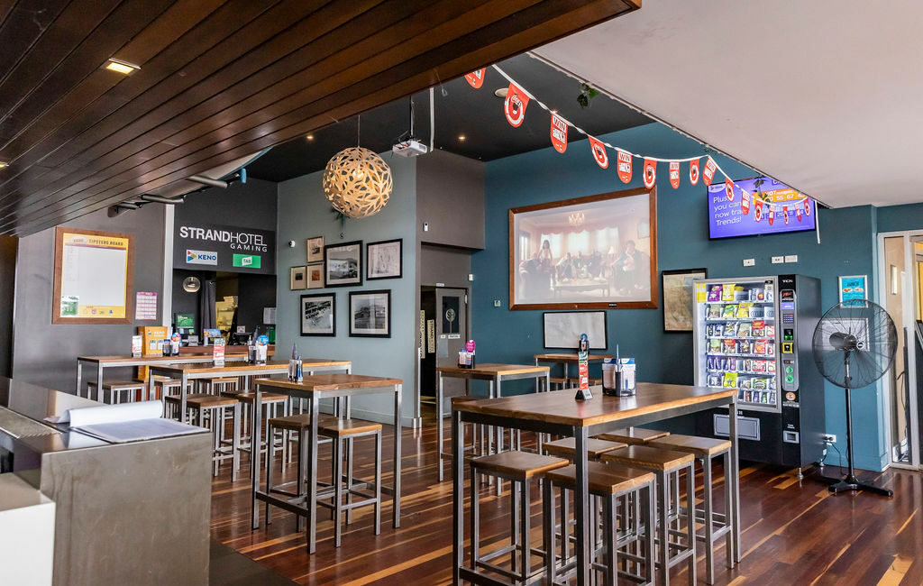 Sports Bar Yeppoon Catch Every Game at The Strand Hotel